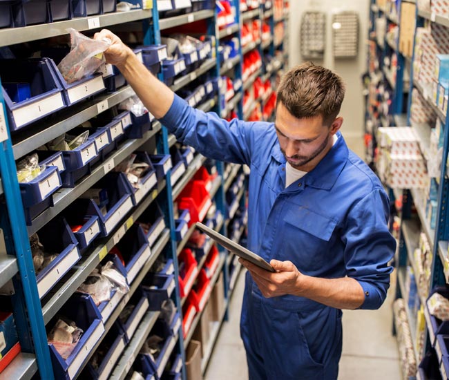 Die moderne Lösung für Ihr Garagentor - Elektrische Aussattung und kompetenter Service für Torsysteme in Ingolstadt!